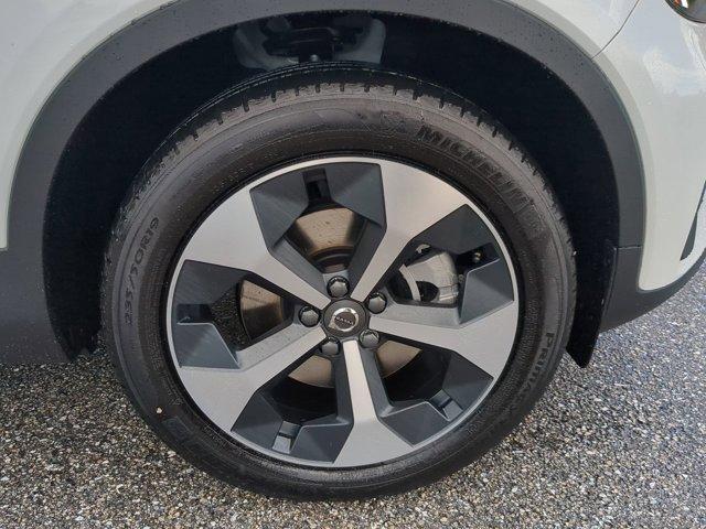 used 2025 Volvo XC40 car, priced at $35,286