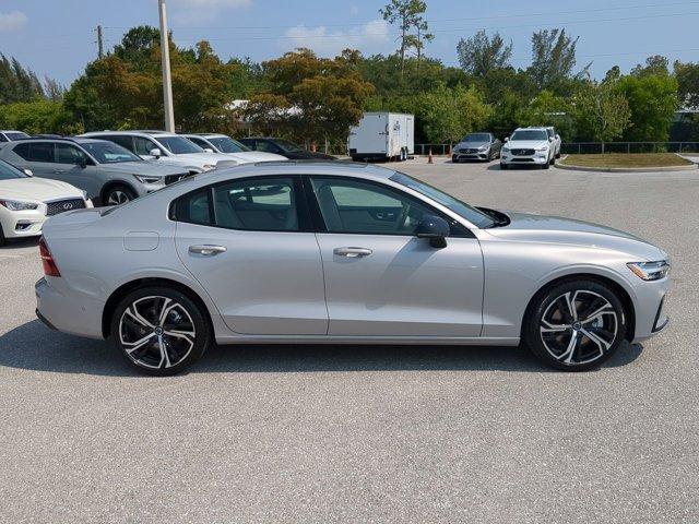 new 2024 Volvo S60 car, priced at $48,025