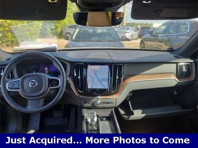 used 2022 Volvo XC60 car, priced at $35,390