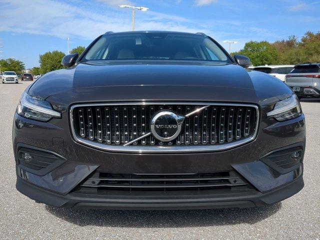 new 2025 Volvo V60 Cross Country car, priced at $54,225