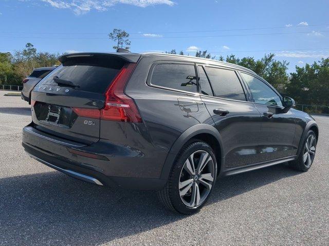 new 2025 Volvo V60 Cross Country car, priced at $54,225