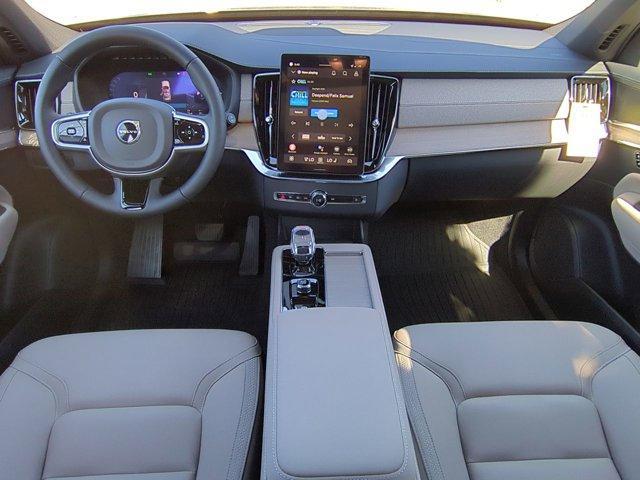new 2026 Volvo XC90 Plug-In Hybrid car, priced at $79,185