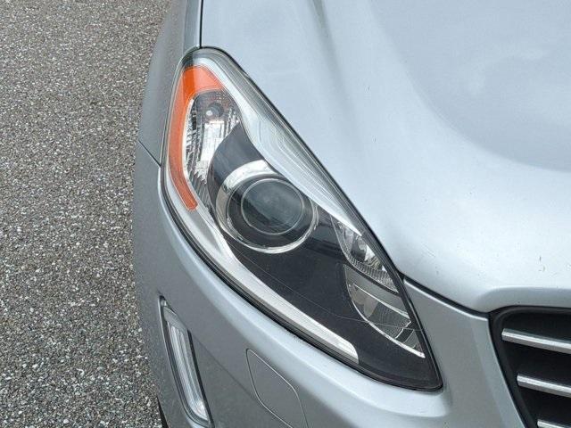 used 2014 Volvo XC60 car, priced at $12,480