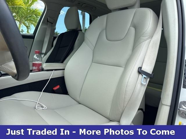 used 2023 Volvo XC60 Recharge Plug-In Hybrid car, priced at $43,270