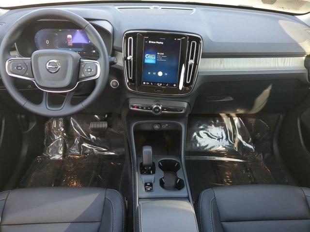 used 2025 Volvo XC40 car, priced at $38,350