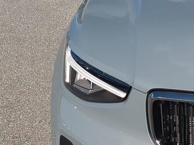 used 2025 Volvo XC40 car, priced at $38,350