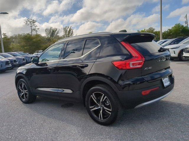 new 2025 Volvo XC40 car, priced at $43,045