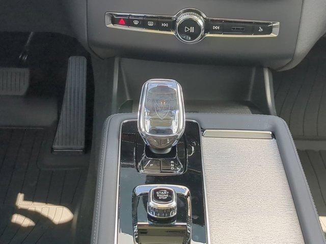 new 2026 Volvo XC90 car, priced at $75,575