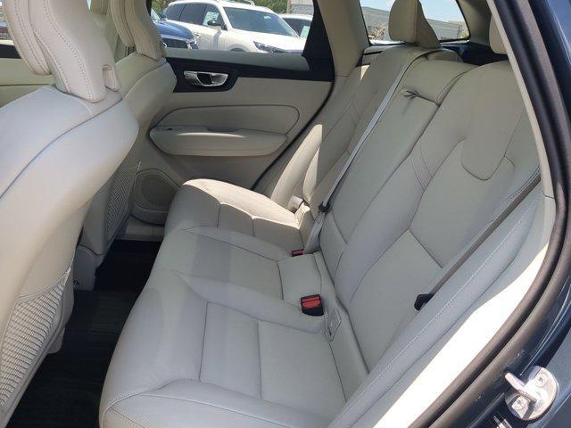 new 2025 Volvo XC60 car, priced at $55,360