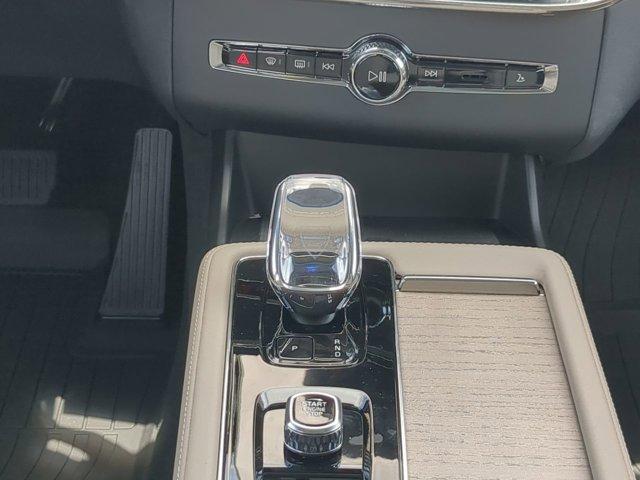 new 2026 Volvo XC90 Plug-In Hybrid car, priced at $79,605