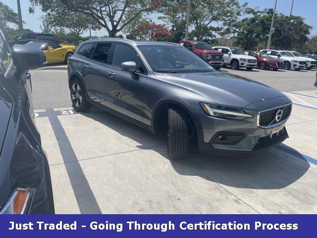 used 2021 Volvo V60 Cross Country car, priced at $35,950