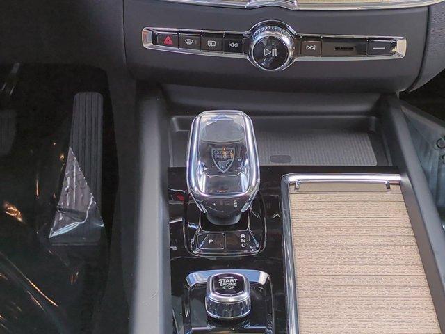 new 2026 Volvo XC60 car, priced at $51,980