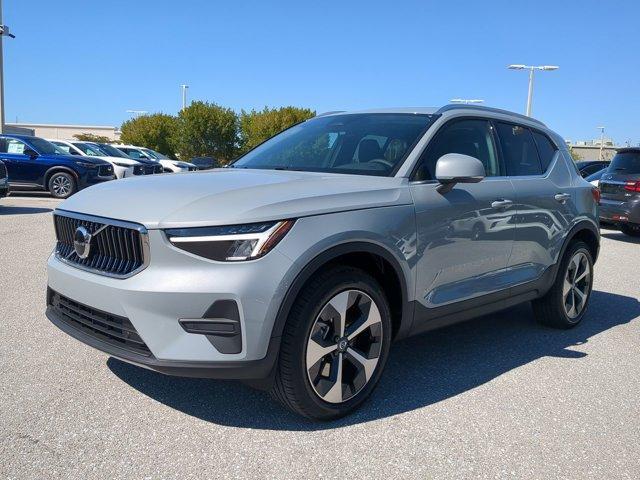 new 2025 Volvo XC40 car, priced at $45,485