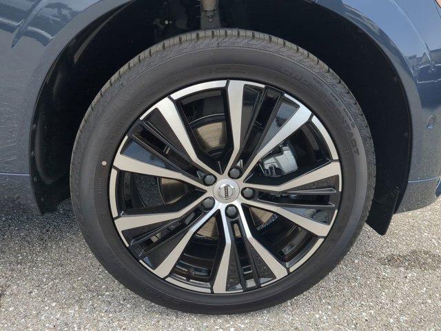 new 2025 Volvo XC60 car, priced at $55,360