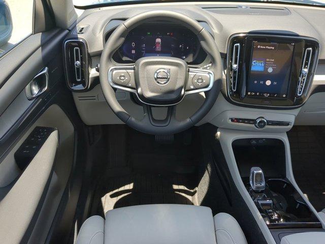 new 2025 Volvo XC40 car, priced at $52,560