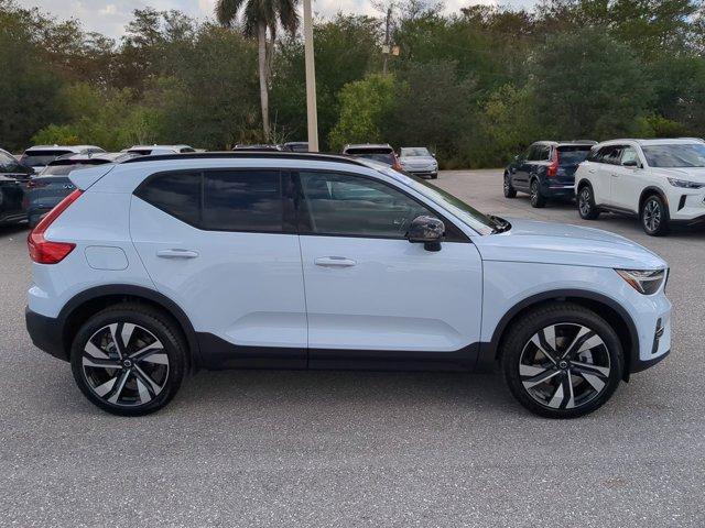 new 2025 Volvo XC40 car, priced at $49,790