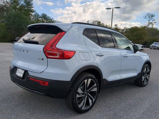 new 2025 Volvo XC40 car, priced at $49,790