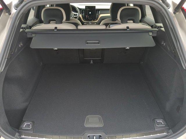 new 2026 Volvo XC60 car, priced at $59,470