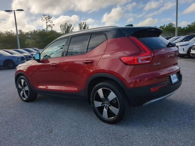 used 2019 Volvo XC40 car, priced at $25,550