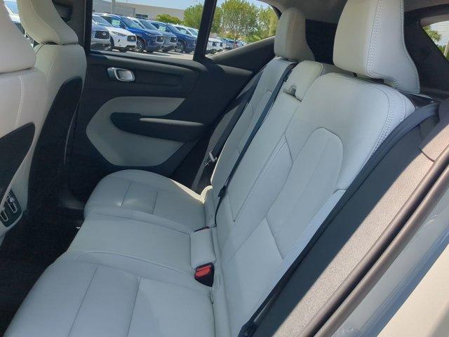 new 2025 Volvo XC40 car, priced at $48,335