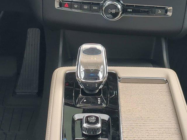 new 2026 Volvo XC90 car, priced at $64,075