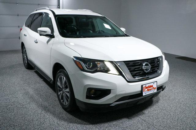 used 2018 Nissan Pathfinder car, priced at $15,995