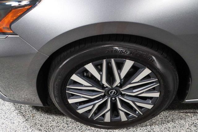 used 2023 Nissan Altima car, priced at $18,995