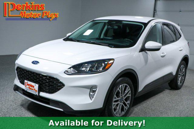 used 2022 Ford Escape car, priced at $19,995