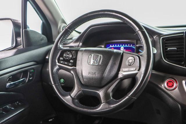 used 2022 Honda Pilot car, priced at $32,995