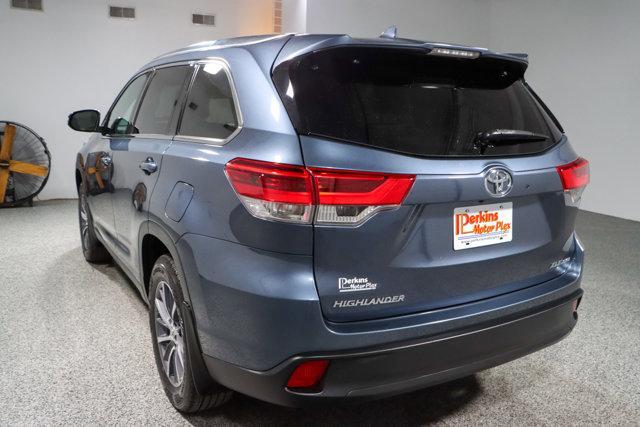 used 2019 Toyota Highlander car, priced at $24,595