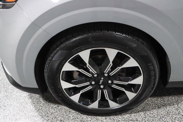 used 2024 Kia Carnival car, priced at $33,995