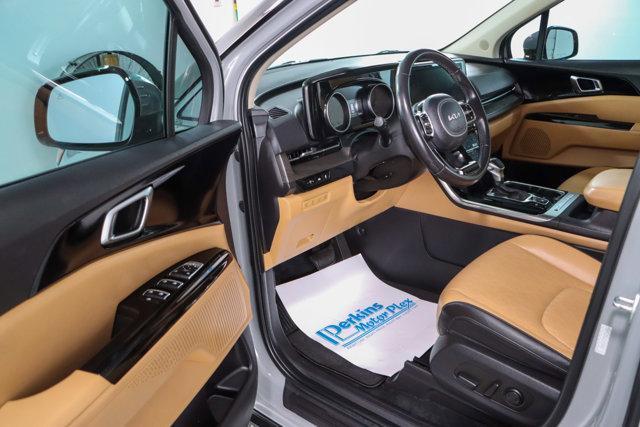 used 2024 Kia Carnival car, priced at $33,995