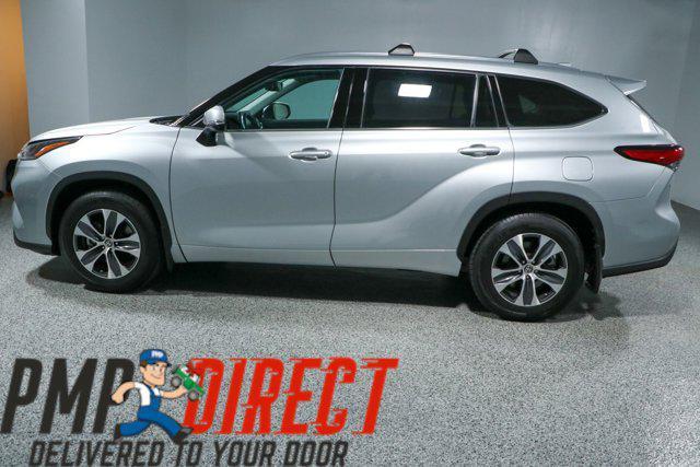 used 2021 Toyota Highlander car, priced at $34,995