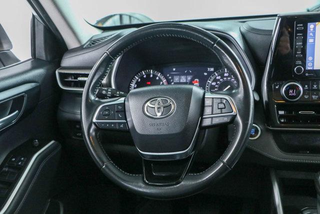 used 2021 Toyota Highlander car, priced at $34,995