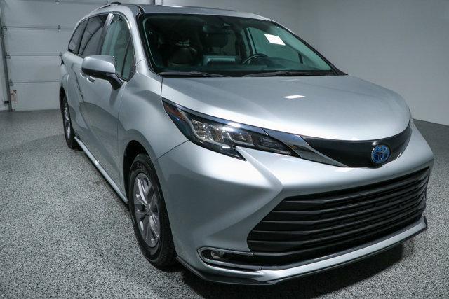 used 2023 Toyota Sienna car, priced at $43,995