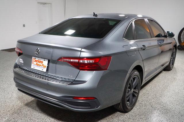used 2024 Volkswagen Jetta car, priced at $20,995