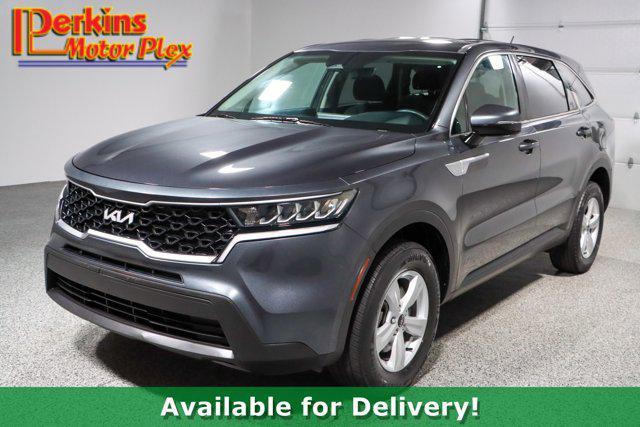 used 2022 Kia Sorento car, priced at $18,895
