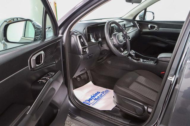 used 2022 Kia Sorento car, priced at $18,895