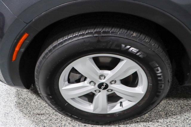 used 2022 Kia Sorento car, priced at $18,895