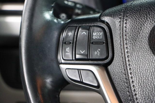 used 2019 Toyota Highlander car, priced at $23,995