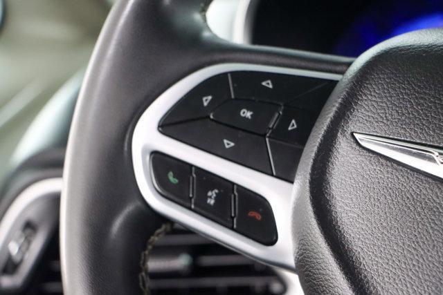 used 2023 Chrysler Pacifica car, priced at $23,995