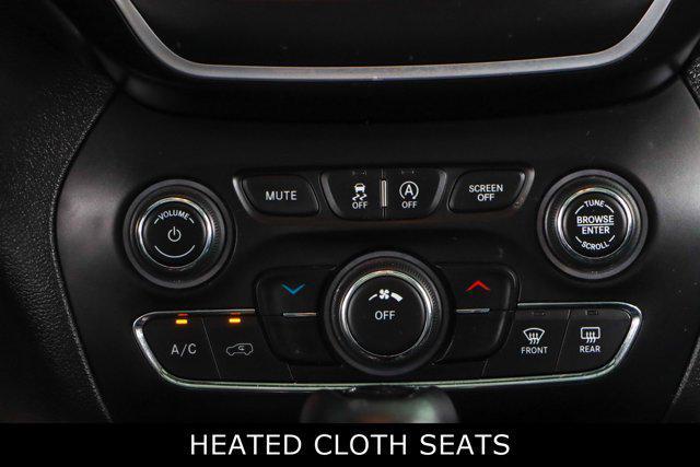 used 2020 Jeep Cherokee car, priced at $17,995