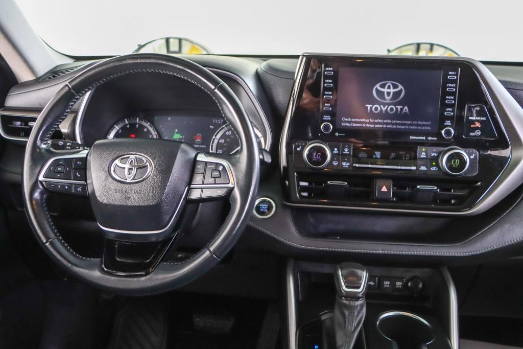 used 2021 Toyota Highlander car, priced at $32,595