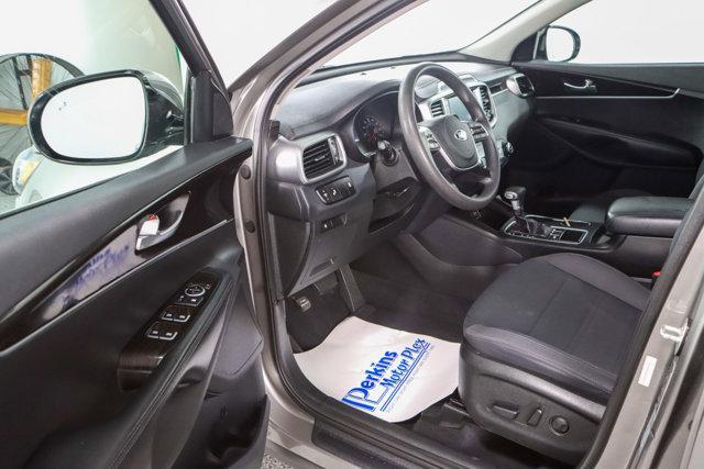 used 2019 Kia Sorento car, priced at $16,995