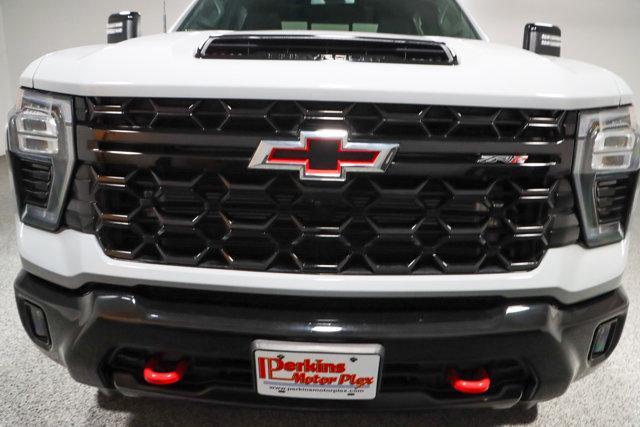 used 2024 Chevrolet Silverado 2500 car, priced at $75,995
