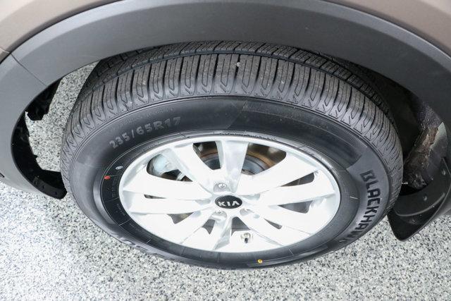 used 2019 Kia Sorento car, priced at $12,895