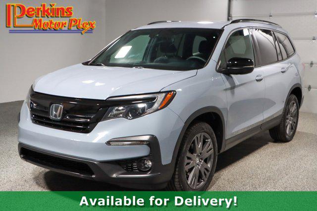 used 2022 Honda Pilot car, priced at $27,995