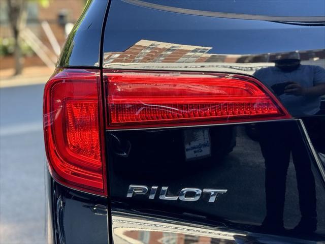 used 2017 Honda Pilot car, priced at $18,625