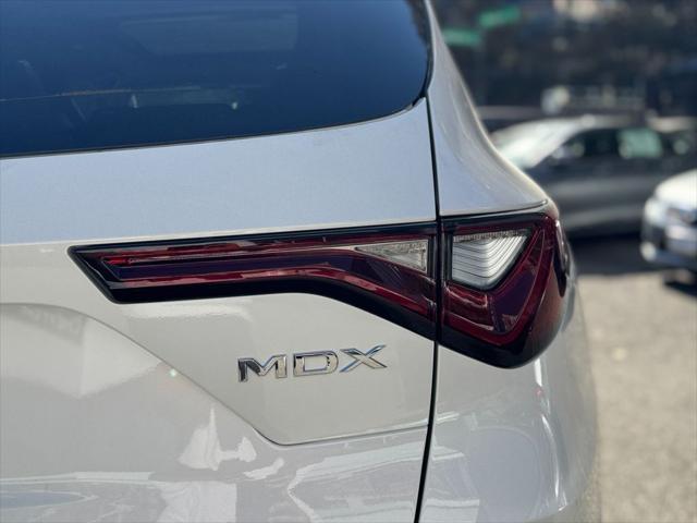 new 2025 Acura MDX car, priced at $55,350