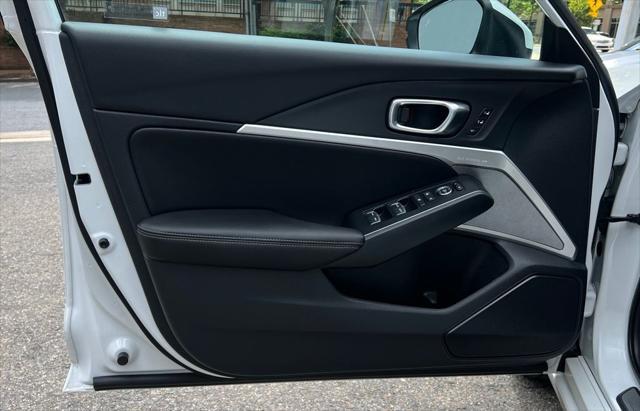 used 2025 Acura Integra car, priced at $32,994